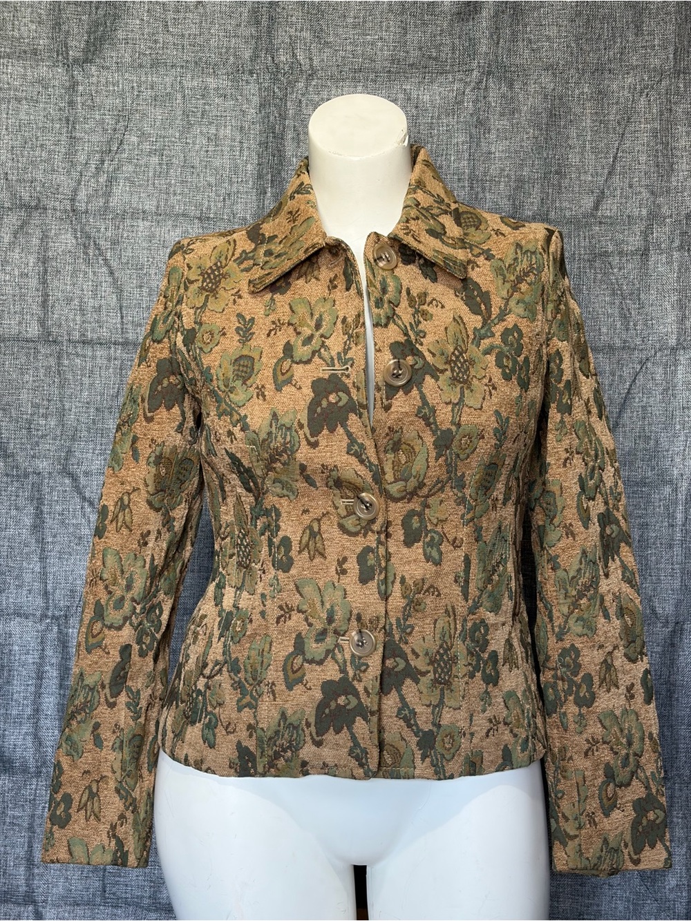 Liz Claiborne Women’s Beige Floral Brocade Button Jacket Vintage 90s Medium